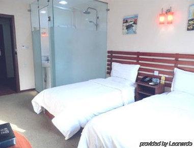 Super 8 Beijing Guang Ming Qiao Otel Dış mekan fotoğraf